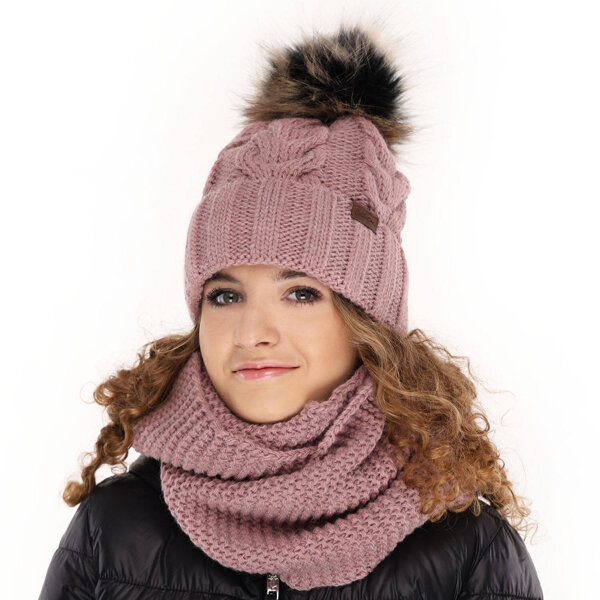 Зимний комплект для девочки: шапка и труба из вереска с помпоном Torina