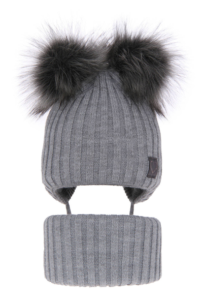 Зимний комплект для девочки: шапка с двумя помпонами и серый дымоход Telisa
